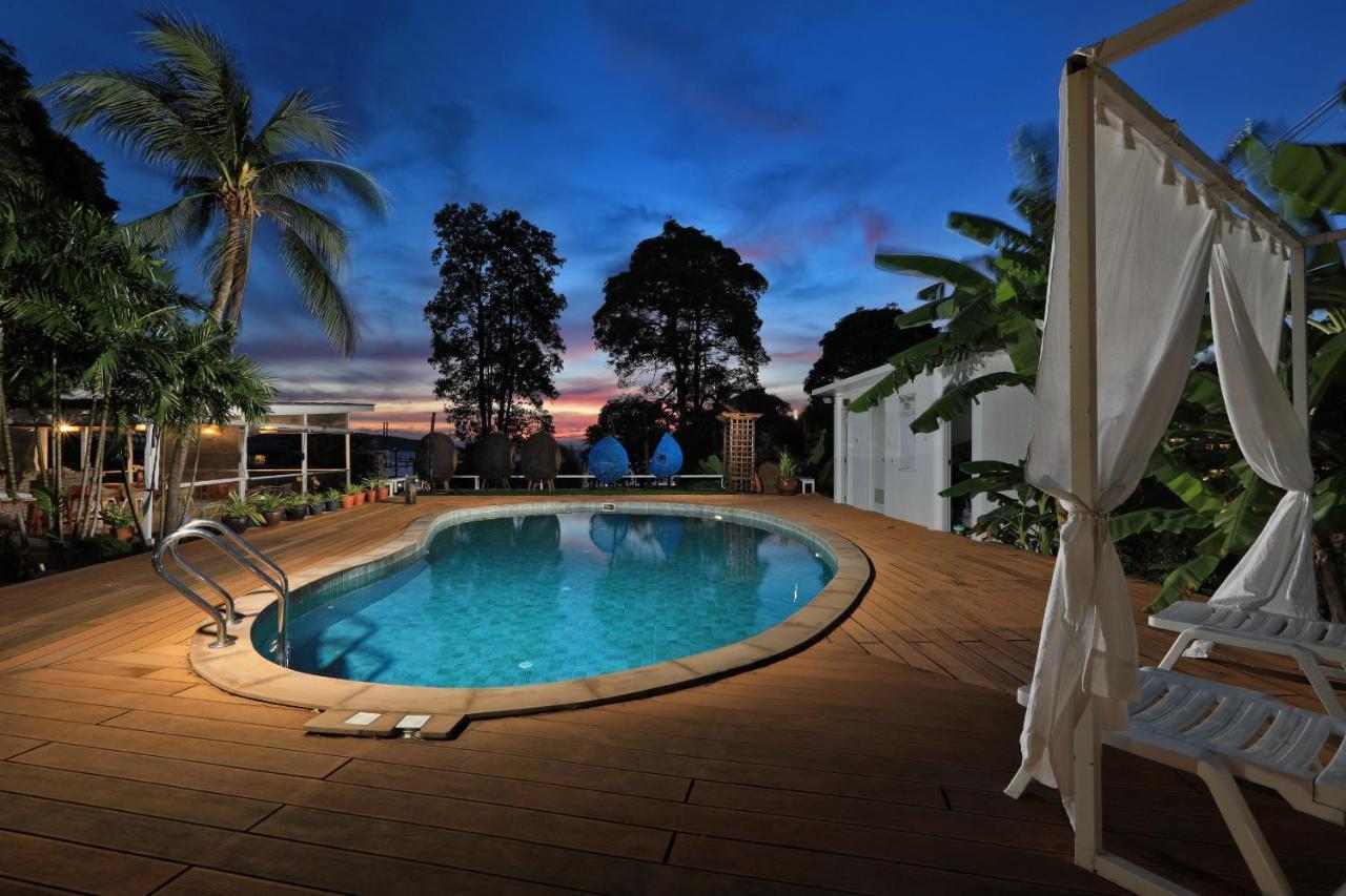 Daydream Villa Resort Phuket 외부 사진